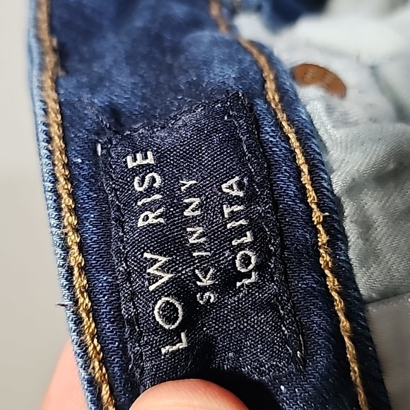 Lucky Brand Lilita dark wash size 6 low rise skinny jeans - Picture 7 of 8